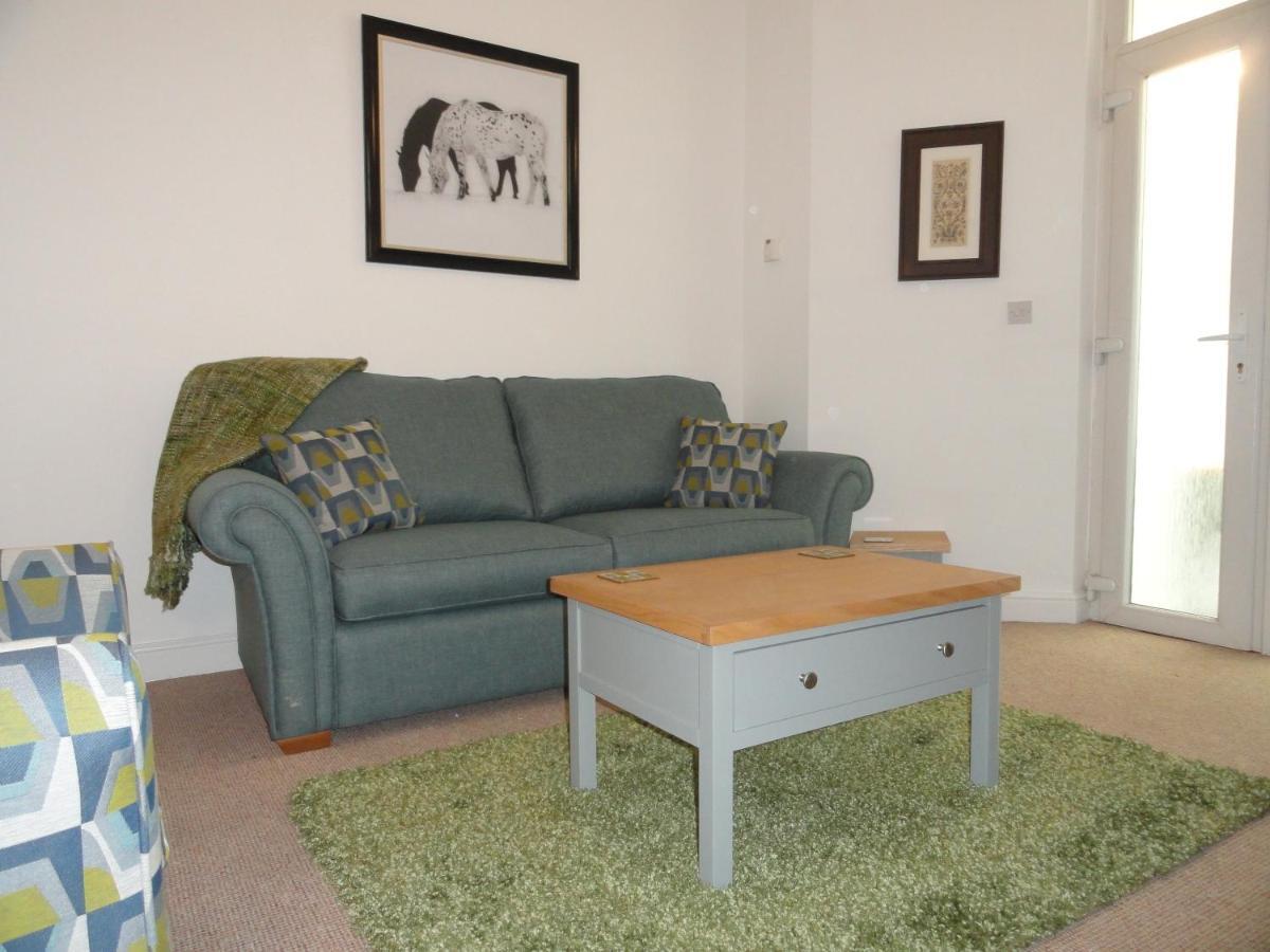Homely And Well Appointed Priory By Cliftonvalley *