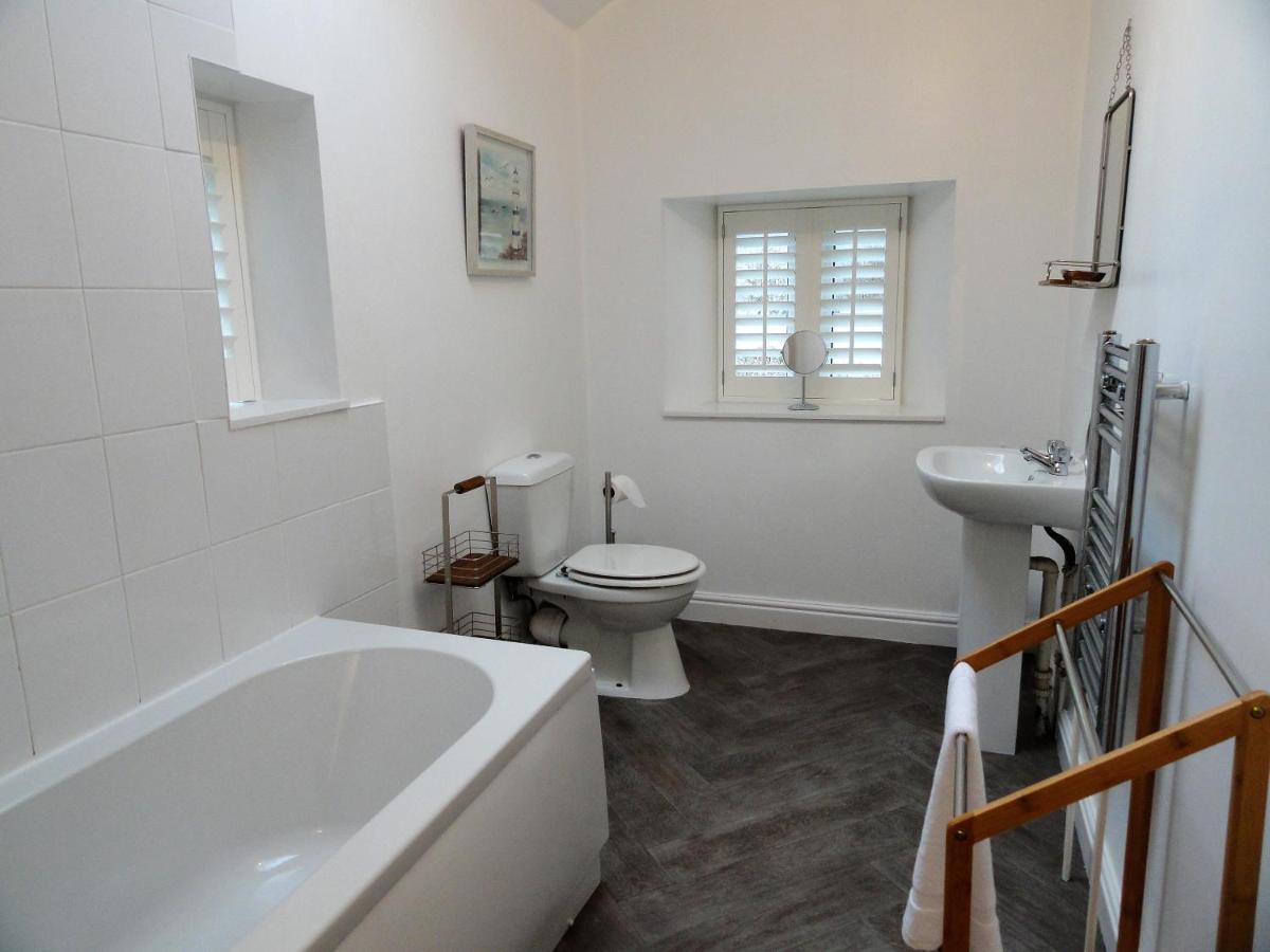 Homely And Well Appointed Priory By Cliftonvalley *